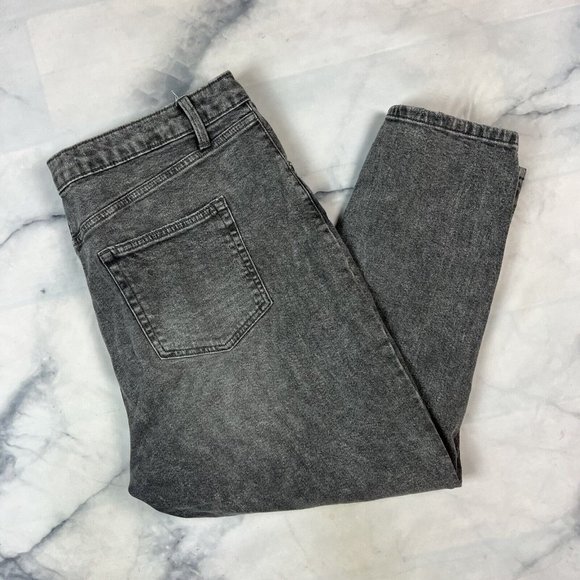 Wild Fable Highest Rise Mom Jeans Size 18 Women's Distressed Gray Straight Taper - Picture 2 of 7